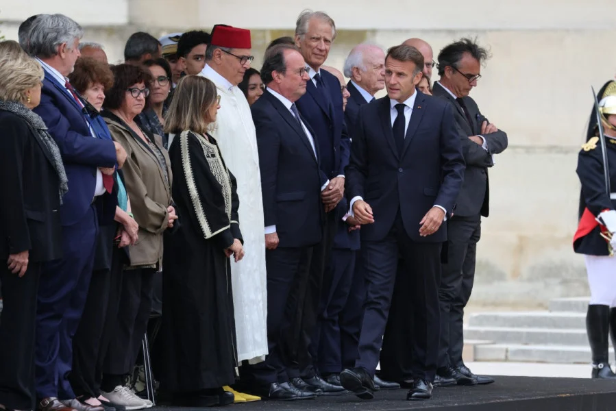 Akhannouch representa a Su Majestad el Rey en el homenaje nacional a Edgar Morin en París.