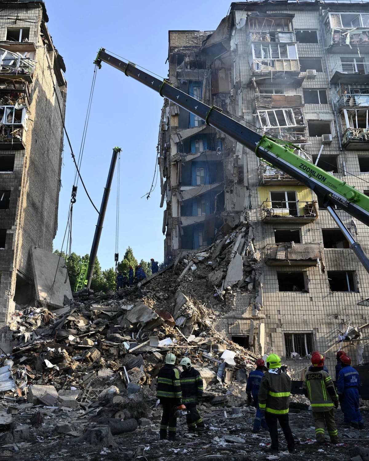 El mensaje de Putin a la OTAN se escribe en sangre: nuevo ataque masivo sobre Kiev deja once muertos y 46 heridos.