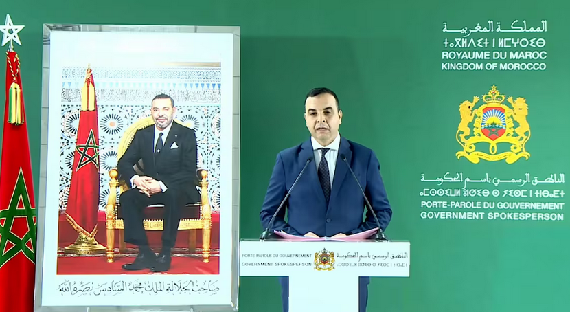 Marruecos aprueba una ley para mantener ayudas sociales tras la pérdida de empleo.
