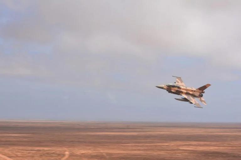 Nuevos sistemas de entrenamiento para los F-16 marroquíes.