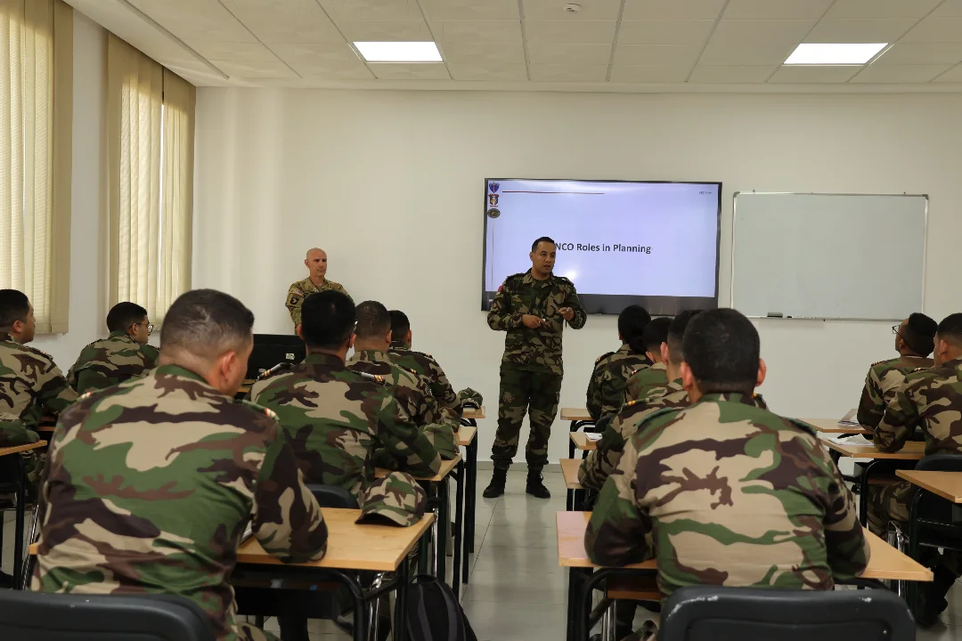 #FAR_MAROC الأسد الإفريقي 2026 – التكوين الأكاديمي لتطوير قدرات الضباط و ضباط الصف – أكاديريتوا (1).webp