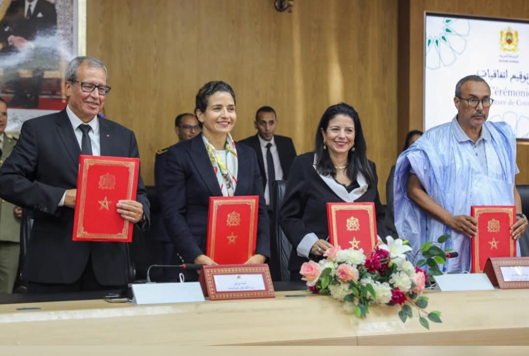 Firmados acuerdos clave para fortalecer la transición energética y digital en Dajla