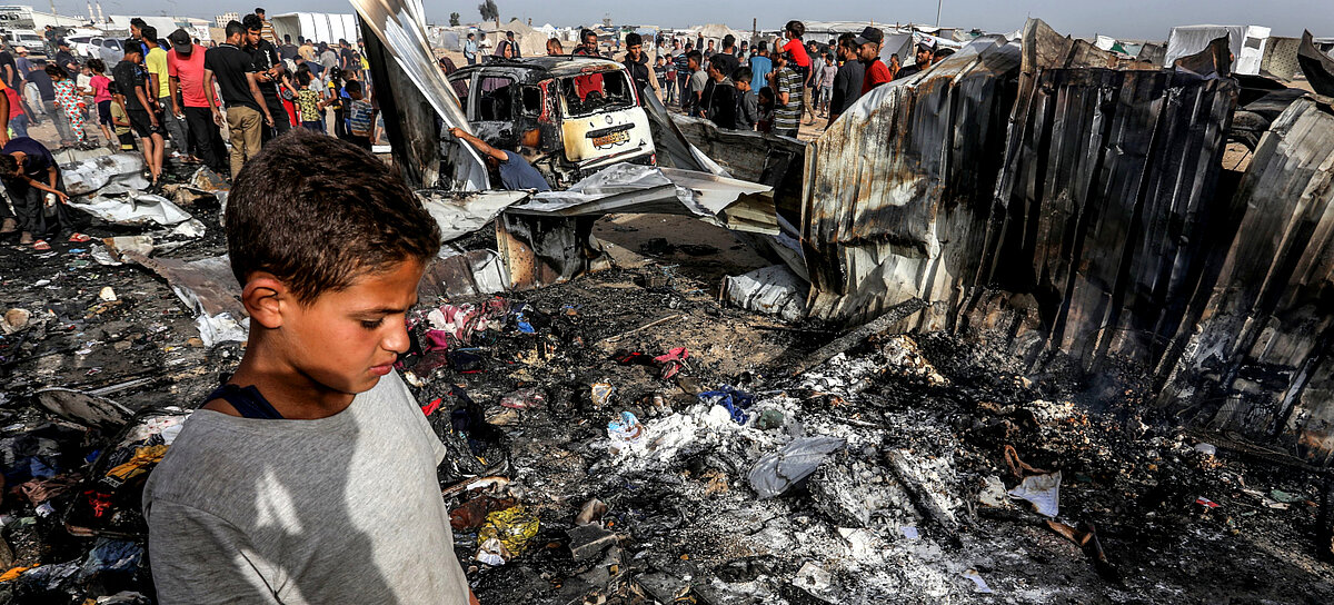 Israel mata a cinco palestinos en Gaza pese al alto el fuego, incluida una niña de 9 años