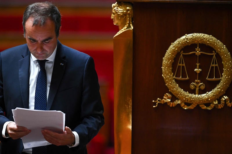 París destaca la solidez de su cooperación estratégica con Marruecos.