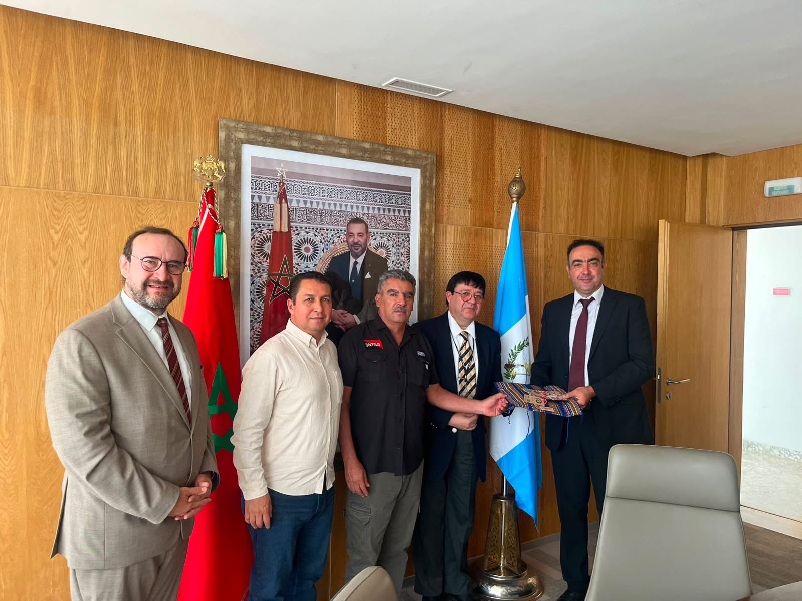 Guatemala explora la experiencia marroquí en formación profesional durante su visita a Rabat.
