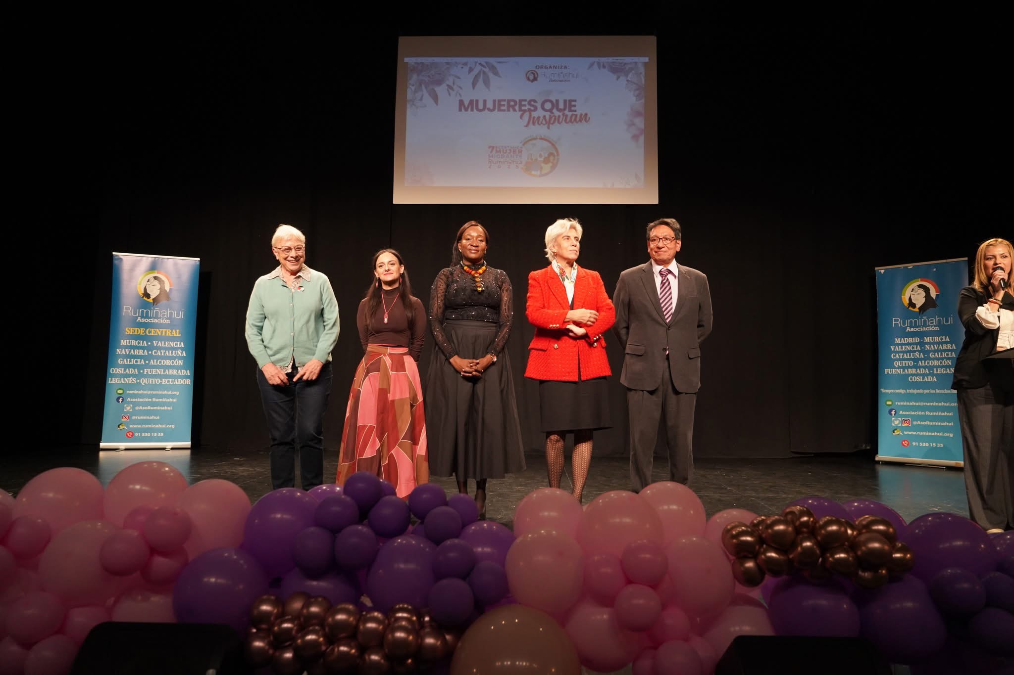 La Asociación Rumiñahui celebra el 7º Certamen “Mujeres que Inspiran” con una emotiva velada de reconocimiento
