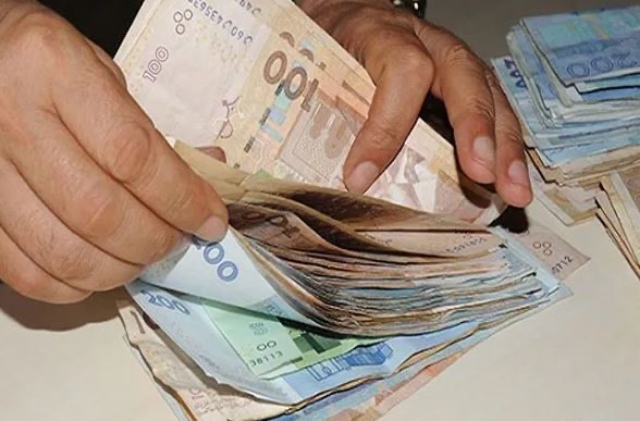 Cinco semanas de retroceso: el dirham sigue perdiendo fuerza frente al euro.