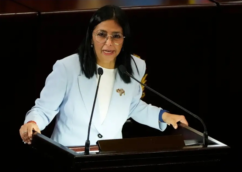 Delcy Rodríguez promete elecciones libres en Venezuela sin fijar fecha