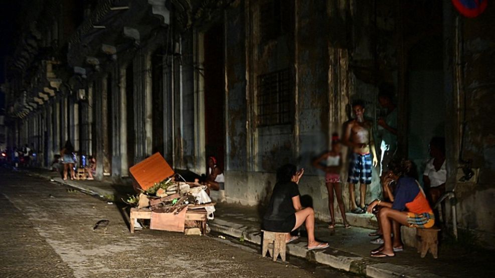 Cuba a oscuras por cuarta vez este año: segundo apagón total en una semana mientras la crisis energética se vuelve irreversible