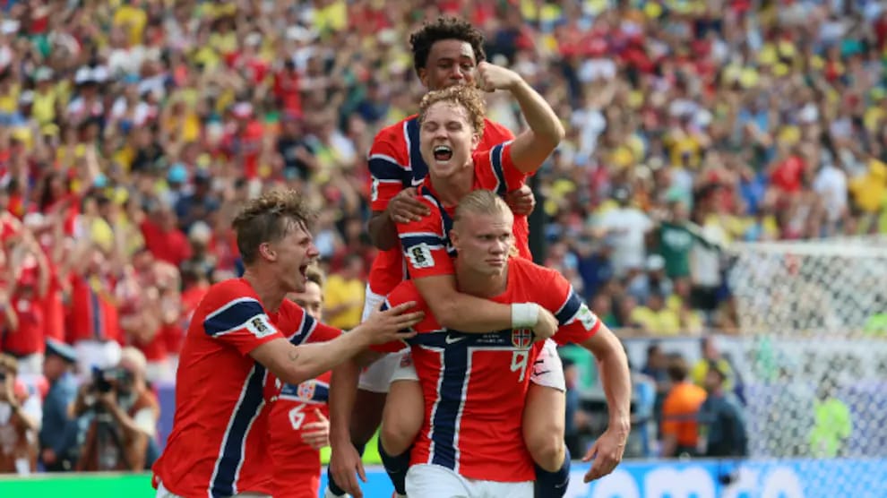 Haaland destruye el sueño de Brasil con un doblete y Noruega hace historia metiéndose en cuartos por primera vez.