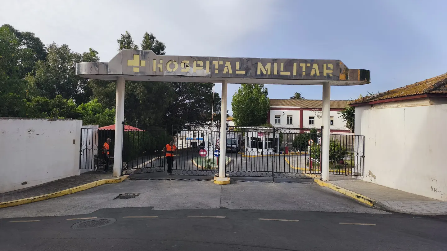 El antiguo Hospital Militar de Ceuta, convertido en morgue improvisada ante la magnitud de la tragedia