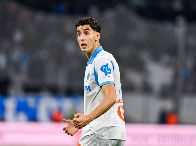 Aguerd aclara el motivo real por el que frenó su fichaje por la Real Sociedad