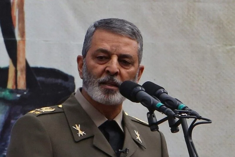 Irán confirma la muerte del jefe del Estado Mayor en el ataque del sábado.