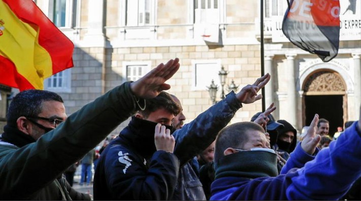 Editorial La Discrepancia. Abdelhamid Beyuki