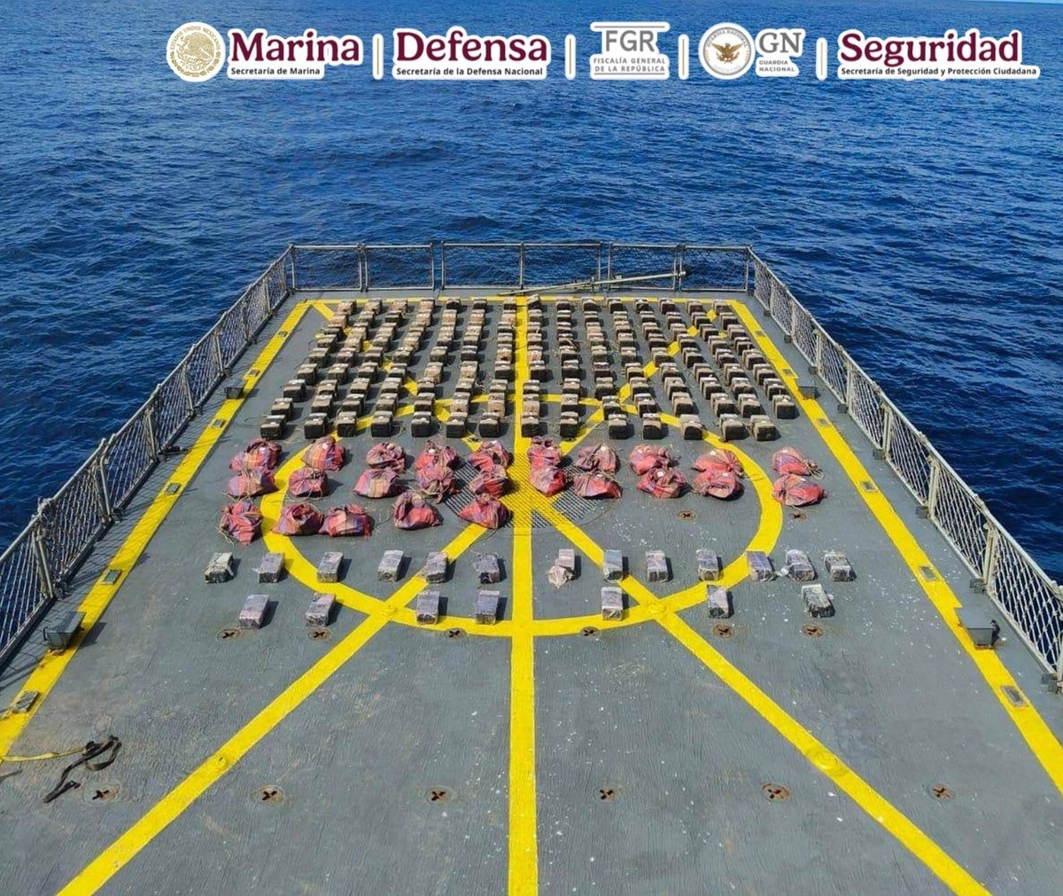 La Marina de México incauta cuatro toneladas de cocaína en el Pacífico.