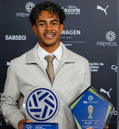 Lamine Yamal recibe el MVP de LaLiga 2025/26 y cierra la carpeta de Julián Álvarez